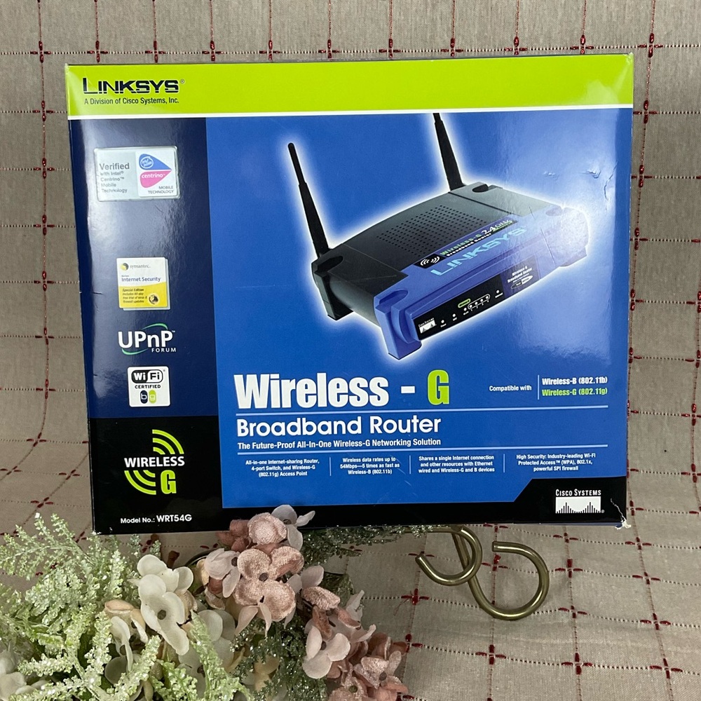 Linksys WRT54G Wireless-G Broadband Router in Original Box NEW